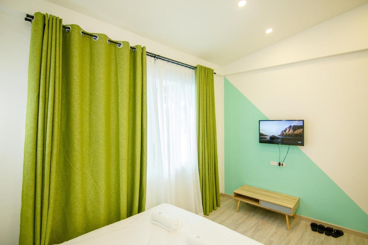Folk Poshtel Asok Vandrehjem Bangkok Eksteriør billede