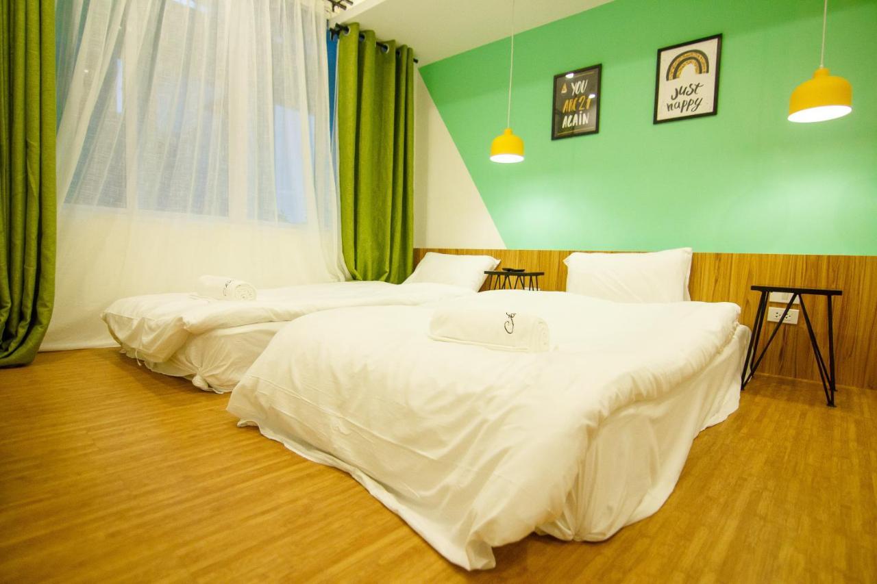 Folk Poshtel Asok Vandrehjem Bangkok Eksteriør billede