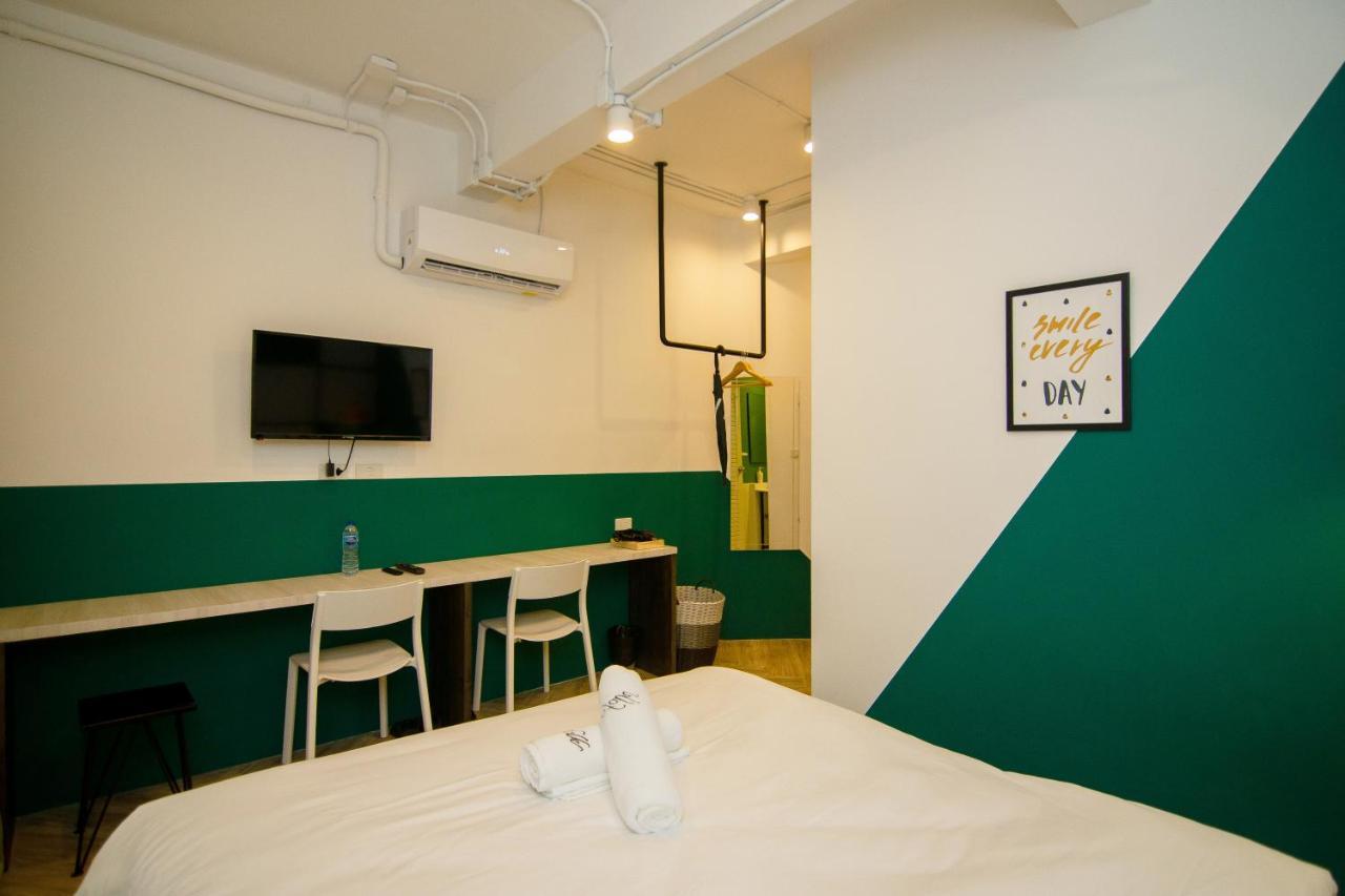 Folk Poshtel Asok Vandrehjem Bangkok Eksteriør billede