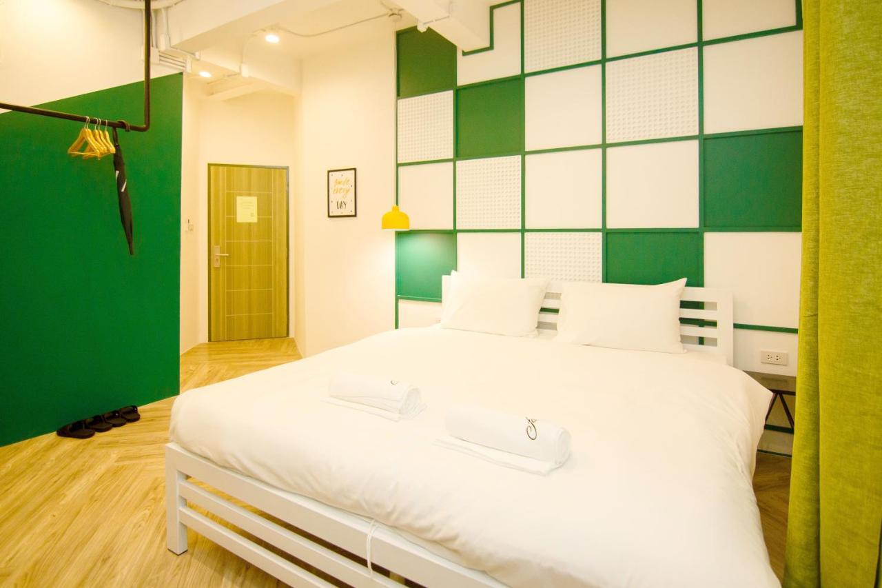 Folk Poshtel Asok Vandrehjem Bangkok Eksteriør billede